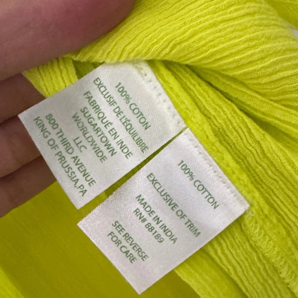 Lilly Pulitzer Bright Yellow Top - Picture 5 of 6